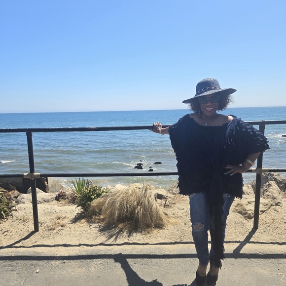 Meet your Posher, Celestial - Picture 1 of 2